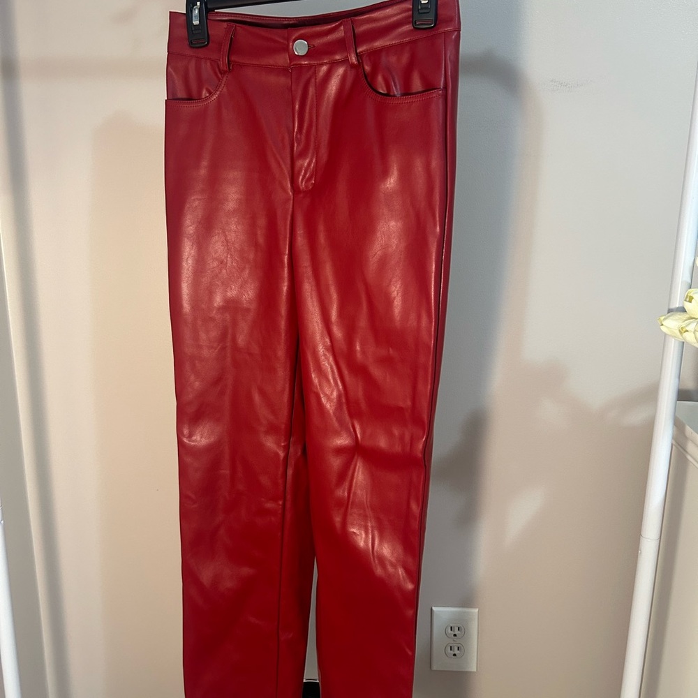 Red faux leather pants🍒